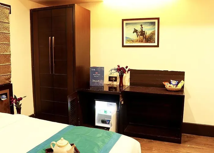Oyo Premium New Alipore South Kolkata